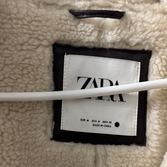 Zara Brown and Cream Shearling Vest - Picture 4 of 6